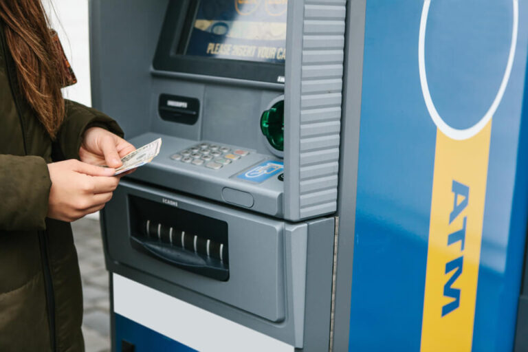 Banco Caixa Compensa? Veja se Vale a Pena Abrir Conta